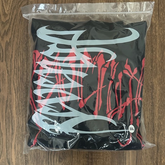 REVENGE Official RED SKULL HOODIE XXL New in Packaging - Picture 5 of 7